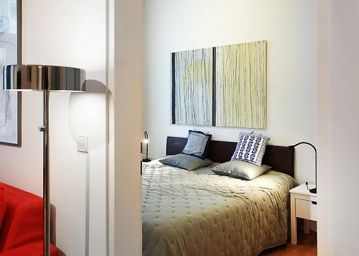 Charmante Neu Renovierte In Der Naehe Des Stadtzentrums Appartement Wenen